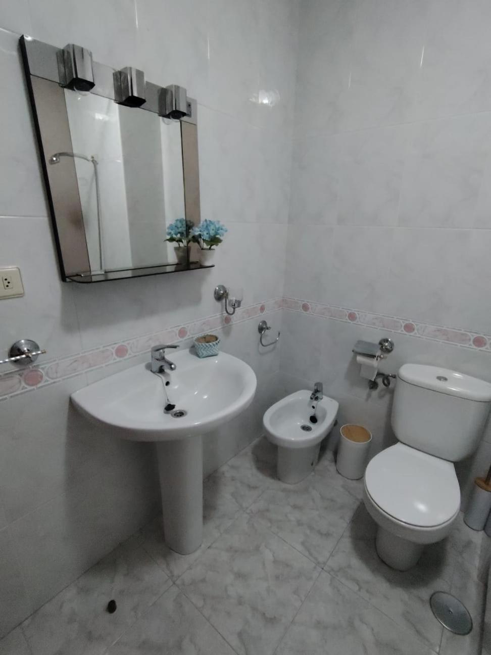 Acogedor Apartamento Centrico O Grove Exterior photo
